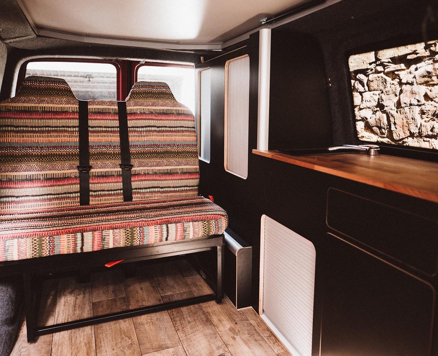 Einbaudoku Rusty Lee Schlafsitzbank