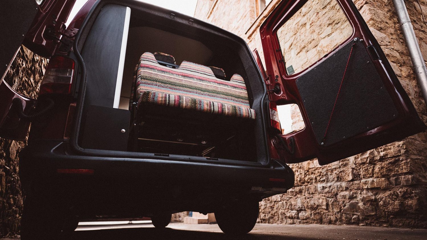 Einbaudoku Rusty Lee Schlafsitzbank